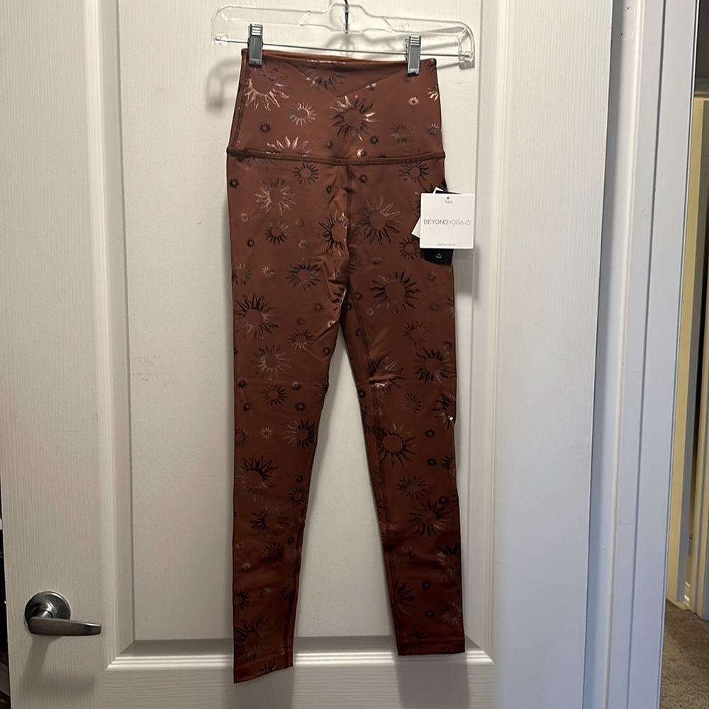 NWT Beyond Yoga Discontinued High Waist Leggings Size XS